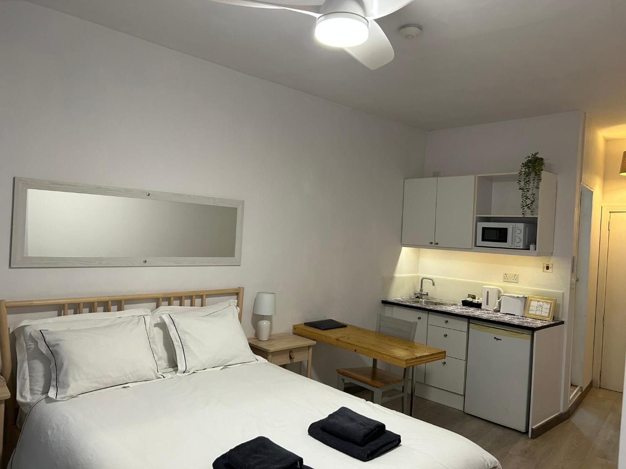 Hotel Engineer Lane House Gibilterra Esterno foto