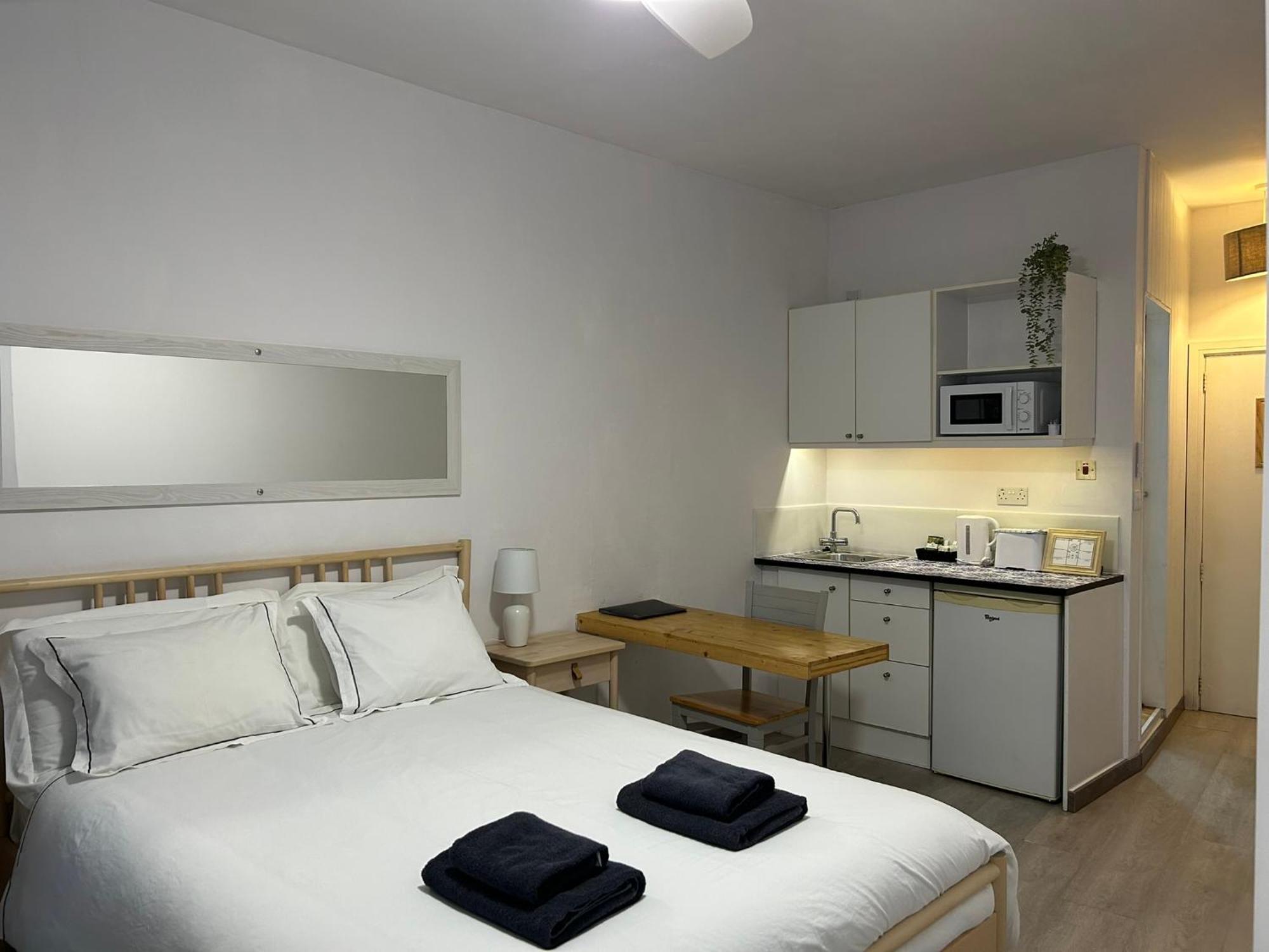 Hotel Engineer Lane House Gibilterra Esterno foto